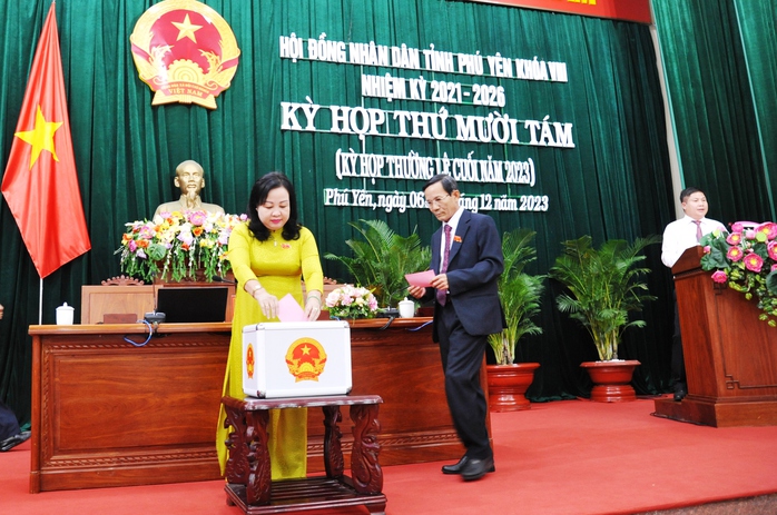 Phú Yên bầu bổ sung Phó Chủ tịch HĐND tỉnh- Ảnh 2. Phú Yên bầu bổ sung Phó Chủ tịch HĐND tỉnh- Ảnh 2.