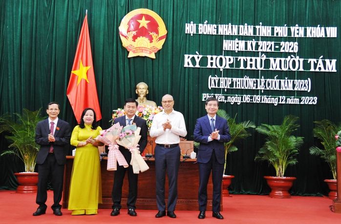 Phú Yên bầu bổ sung Phó Chủ tịch HĐND tỉnh- Ảnh 1. Phú Yên bầu bổ sung Phó Chủ tịch HĐND tỉnh- Ảnh 1.