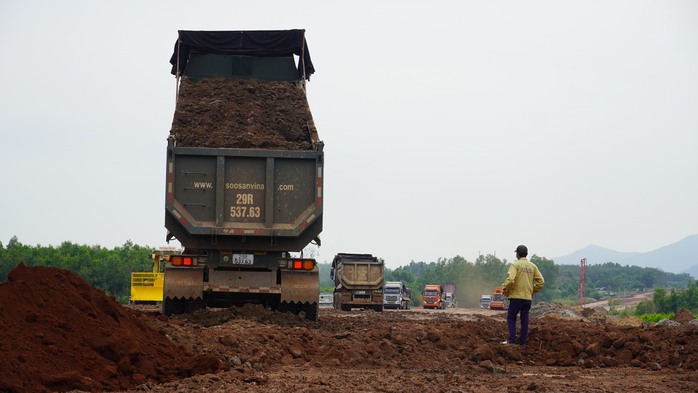 Cao tốc Biên Hòa - Vũng Tàu đã thành hình- Ảnh 7. Cao tốc Biên Hòa - Vũng Tàu đã thành hình- Ảnh 7.