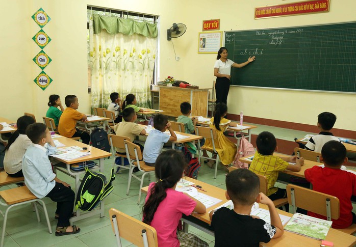 Rút ngắn chặng đường giảm nghèo bền vững bằng tri thức- Ảnh 1. Rút ngắn chặng đường giảm nghèo bền vững bằng tri thức- Ảnh 1.