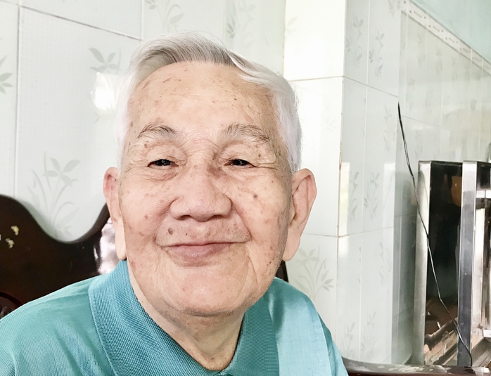 Danh ca "vọng cổ hài" Văn Hường qua đời- Ảnh 1. Danh ca "vọng cổ hài" Văn Hường qua đời- Ảnh 1.