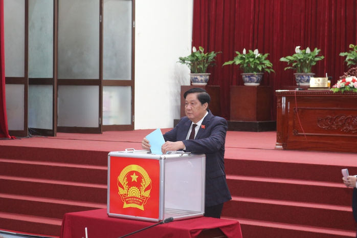 Kết quả lấy phiếu tín nhiệm của Cần Thơ, Sóc Trăng- Ảnh 1. Kết quả lấy phiếu tín nhiệm của Cần Thơ, Sóc Trăng- Ảnh 1.
