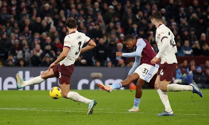 Man City khủng hoảng, Pep Guardiola thất vọng với đương kim vô địch- Ảnh 3. Man City khủng hoảng, Pep Guardiola thất vọng với đương kim vô địch- Ảnh 3.