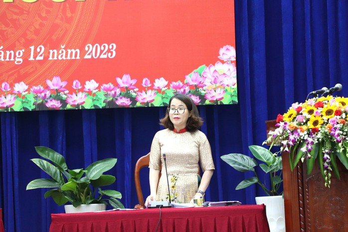 Đại biểu HĐND Quảng Nam: Cán bộ sợ sai, không dám làm gây bức xúc- Ảnh 3. Đại biểu HĐND Quảng Nam: Cán bộ sợ sai, không dám làm gây bức xúc- Ảnh 3.