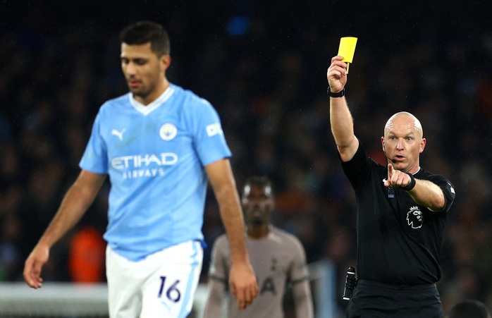 Man City khủng hoảng, Pep Guardiola thất vọng với đương kim vô địch- Ảnh 2. Man City khủng hoảng, Pep Guardiola thất vọng với đương kim vô địch- Ảnh 2.