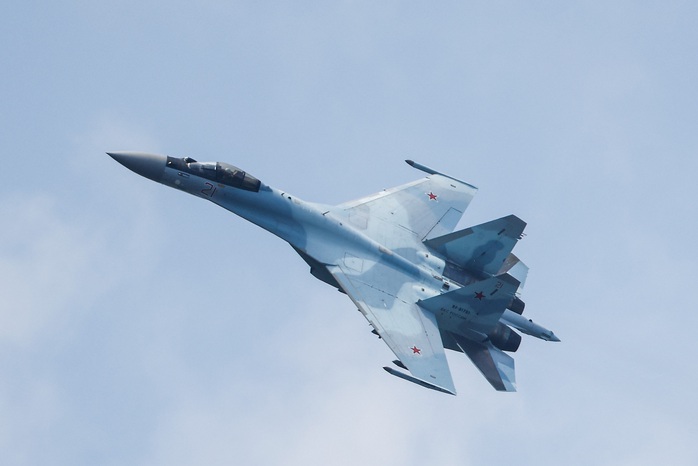 Tiết lộ về nhóm Su-35 hộ tống Tổng thống Putin đến Trung Đông- Ảnh 3. Tiết lộ về nhóm Su-35 hộ tống Tổng thống Putin đến Trung Đông- Ảnh 3.