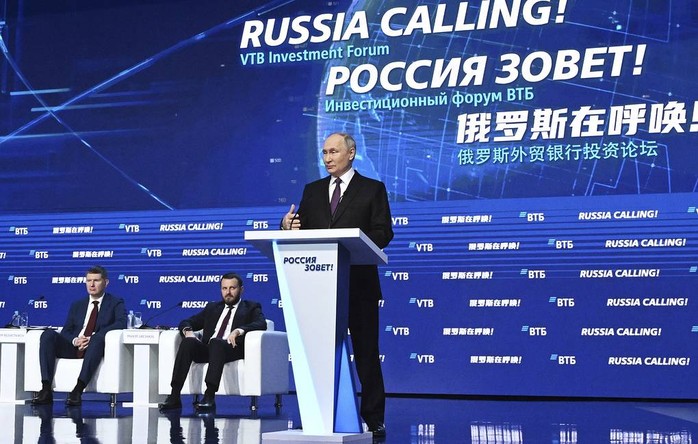 Tổng thống Putin: Không ai có thể làm chậm sự phát triển của Nga- Ảnh 1. Tổng thống Putin: Không ai có thể làm chậm sự phát triển của Nga- Ảnh 1.
