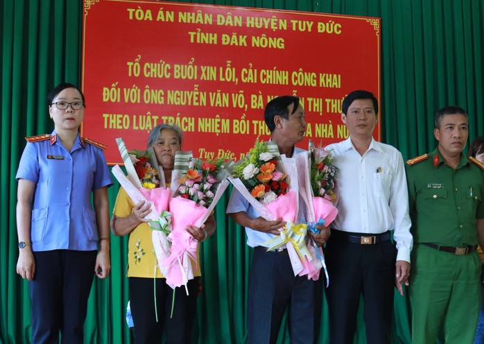 Vợ chồng bị kết án oan kiện đòi bồi thường hơn 28,6 tỉ đồng- Ảnh 1. Vợ chồng bị kết án oan kiện đòi bồi thường hơn 28,6 tỉ đồng- Ảnh 1.