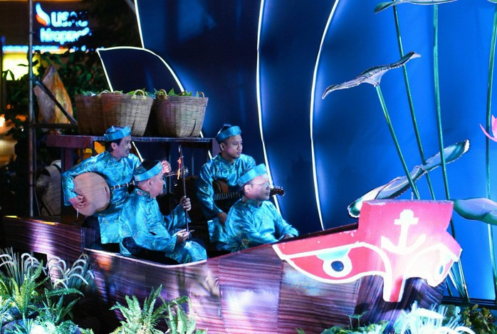 Đạo diễn Nguyễn Tấn Kiệt: Hun đúc ngọn lửa yêu mến Đờn ca tài tử Nam Bộ- Ảnh 4. Đạo diễn Nguyễn Tấn Kiệt: Hun đúc ngọn lửa yêu mến Đờn ca tài tử Nam Bộ- Ảnh 4.