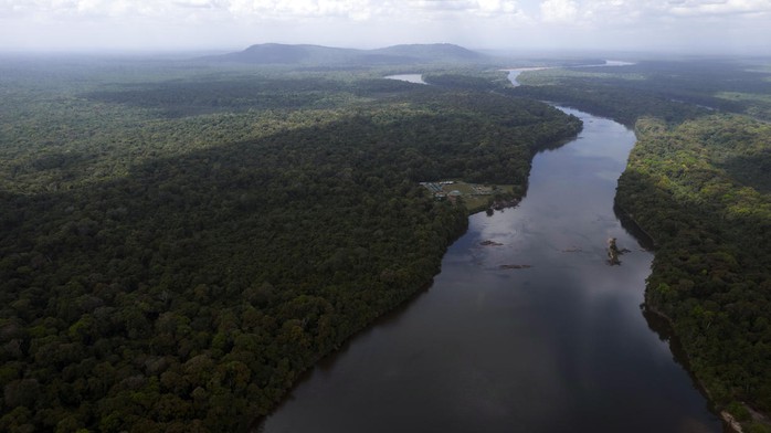 Dầu mỏ khuấy động căng thẳng Venezuela - Guyana, Mỹ tập trận- Ảnh 1. Dầu mỏ khuấy động căng thẳng Venezuela - Guyana, Mỹ tập trận- Ảnh 1.