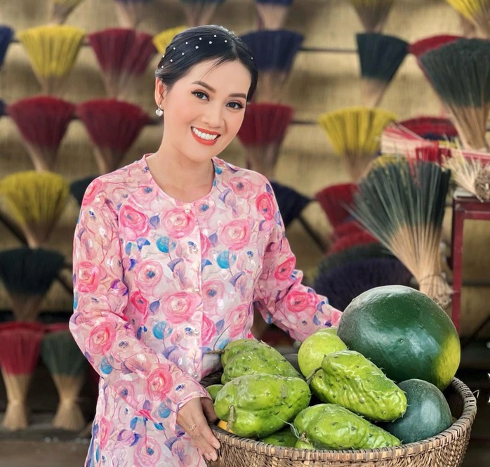 Con gái NSƯT Vũ Linh, Hồng Loan, rút khỏi dự án phim- Ảnh 1. Con gái NSƯT Vũ Linh, Hồng Loan, rút khỏi dự án phim- Ảnh 1.