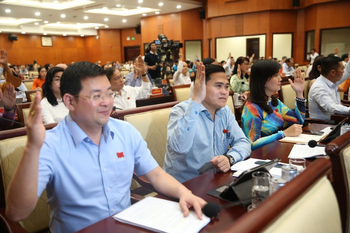 TP HCM thông qua chính sách thu hút chuyên gia bằng thu nhập gần 1,5 tỉ đồng/người/năm- Ảnh 1.