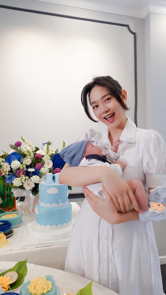 "Mẹ bỉm" Minh Hằng tái xuất với "Bà chằng"- Ảnh 3.