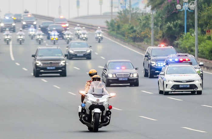 Dàn xe dẫn đoàn luyện tập đón khách quốc tế thăm Việt Nam- Ảnh 6. Dàn xe dẫn đoàn luyện tập đón khách quốc tế thăm Việt Nam- Ảnh 6.