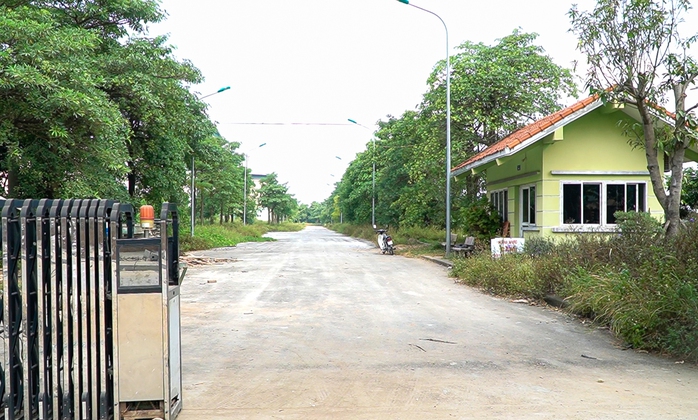 VIDEO: Cảnh hoang tàn của nhà máy xử lý rác trị giá trăm tỉ- Ảnh 4. VIDEO: Cảnh hoang tàn của nhà máy xử lý rác trị giá trăm tỉ- Ảnh 4.