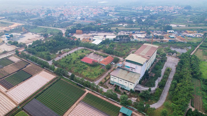 VIDEO: Cảnh hoang tàn của nhà máy xử lý rác trị giá trăm tỉ- Ảnh 1. VIDEO: Cảnh hoang tàn của nhà máy xử lý rác trị giá trăm tỉ- Ảnh 1.