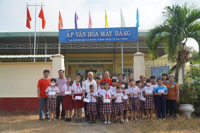 "Đường cờ Tổ quốc" qua huyện Củ Chi- Ảnh 2. "Đường cờ Tổ quốc" qua huyện Củ Chi- Ảnh 2.