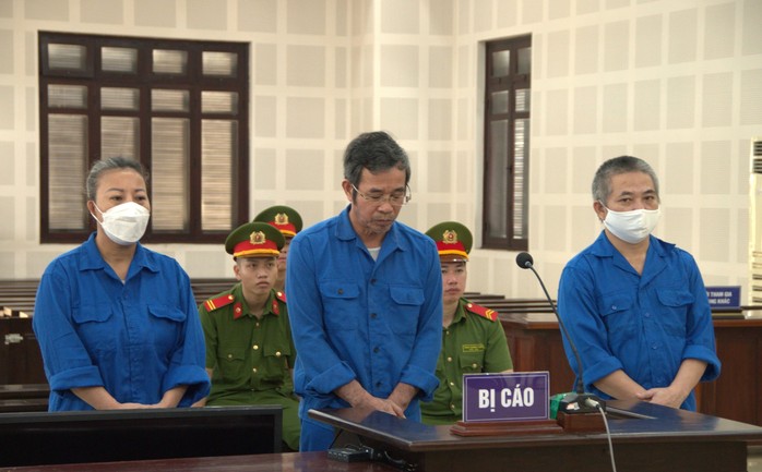Toà trả hồ sơ vụ cựu Chủ tịch quận ở Đà Nẵng nhận hối lộ 500 triệu đồng - Ảnh 1.