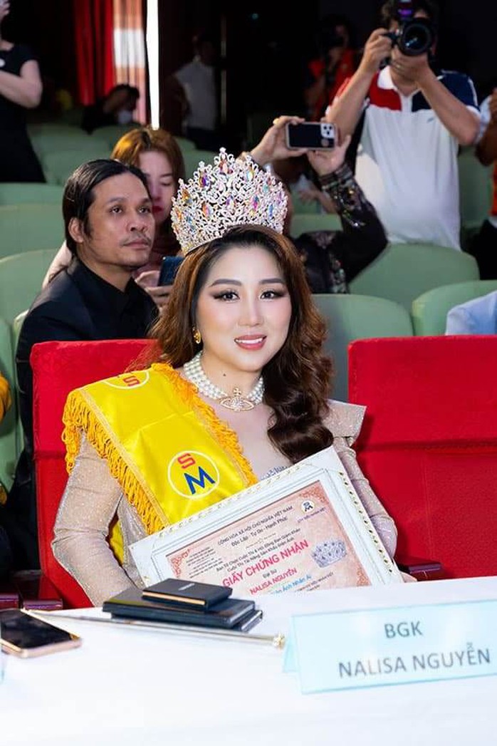 Doanh nhân Nalisa Nguyễn Tôi dành tình cảm đặc biệt cho điện ảnh - Ảnh 1. Doanh nhân Nalisa Nguyễn Tôi dành tình cảm đặc biệt cho điện ảnh - Ảnh 1.