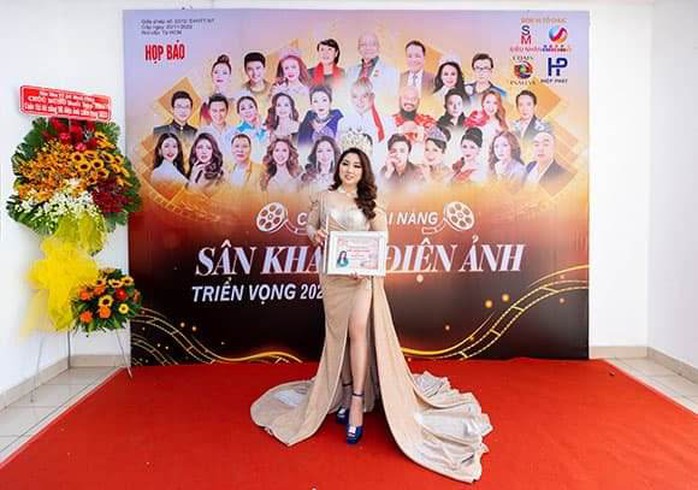 Doanh nhân Nalisa Nguyễn Tôi dành tình cảm đặc biệt cho điện ảnh - Ảnh 2. Doanh nhân Nalisa Nguyễn Tôi dành tình cảm đặc biệt cho điện ảnh - Ảnh 2.