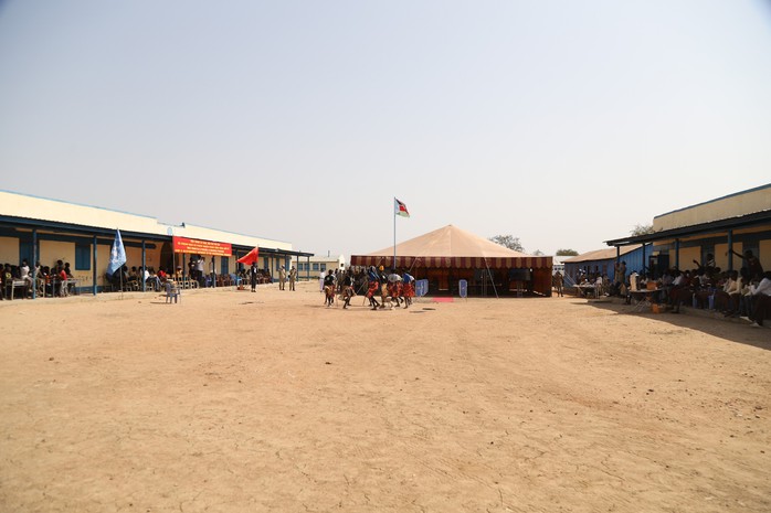 Đội Công binh mũ nồi xanh xây nhiều công trình nhân đạo tặng Trường cấp 3 Abyei - Ảnh 9.