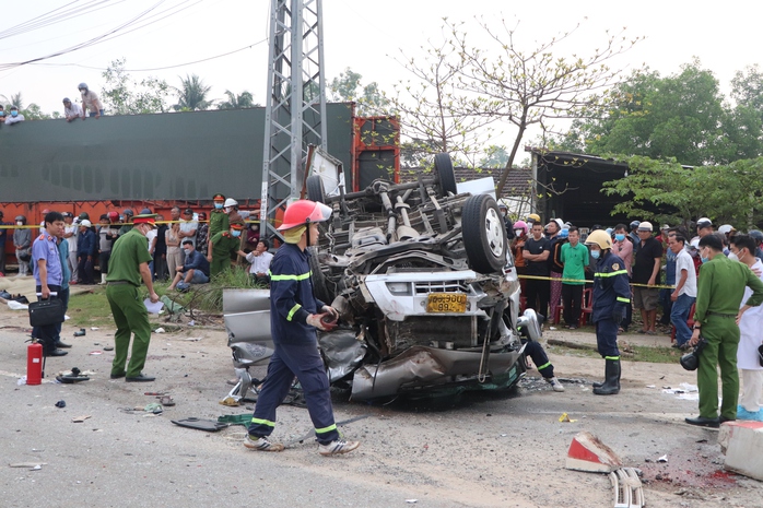 Nhân chứng kể lại giây phút kinh hoàng trong vụ tai nạn 8 người chết ở Quảng Nam - Ảnh 4.