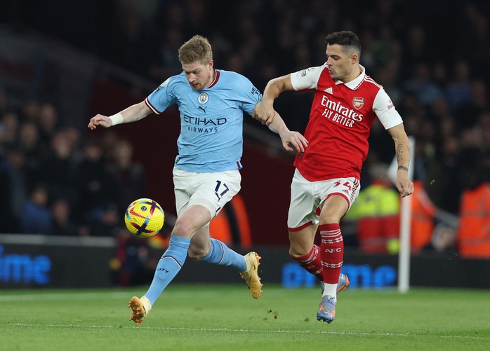 Haaland bùng nổ, Man City đè bẹp Arsenal tại Emirates - Ảnh 2.