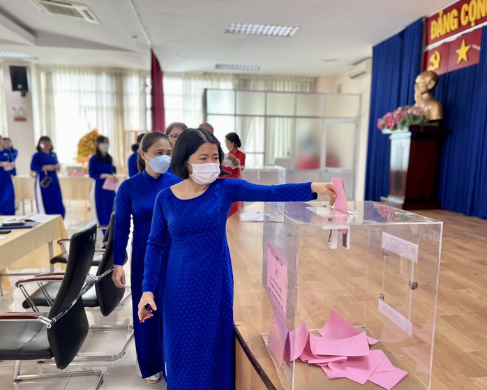 Công đoàn Công ty Điện lực Thủ Đức: Bảo đảm việc làm, nâng cao phúc lợi cho người lao động - Ảnh 1. Công đoàn Công ty Điện lực Thủ Đức: Bảo đảm việc làm, nâng cao phúc lợi cho người lao động - Ảnh 1.