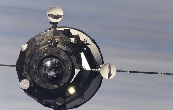 Tàu vũ trụ Progress bị thủng của Nga vừa lao xuống Thái Bình Dương - Ảnh 1.