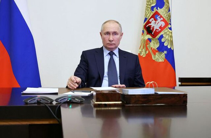 Tổng thống Putin đặt ra yêu cầu cho quân đội, Ukraine cảnh báo nóng - Ảnh 1.