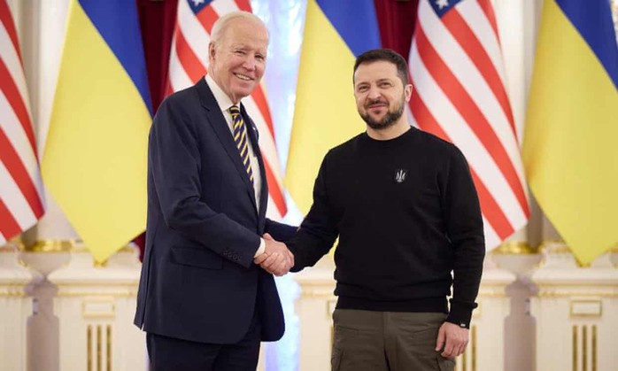 Tổng thống Joe Biden bất ngờ thăm Ukraine - Ảnh 1.