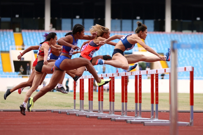 Bốn nhà vô địch SEA Games rời đường chạy - Ảnh 1.