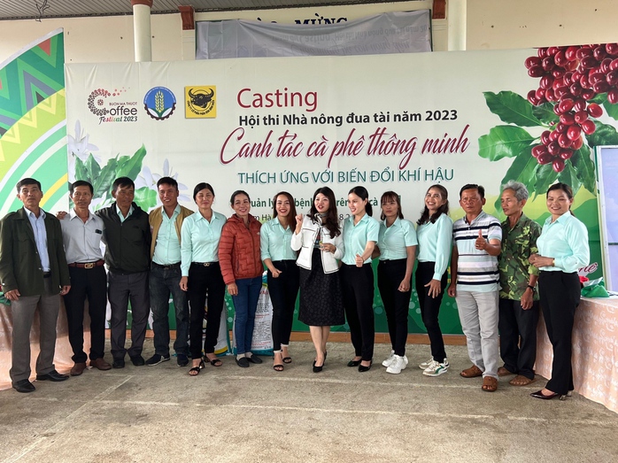 Nông dân Tây Nguyên đua tài tại Lễ hội cà phê - Ảnh 1. Nông dân Tây Nguyên đua tài tại Lễ hội cà phê - Ảnh 1.