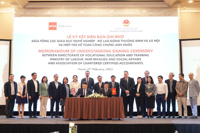 Việt Nam và Vương quốc Anh thúc đẩy hợp tác giáo dục nghề nghiệp - Ảnh 1. Việt Nam và Vương quốc Anh thúc đẩy hợp tác giáo dục nghề nghiệp - Ảnh 1.