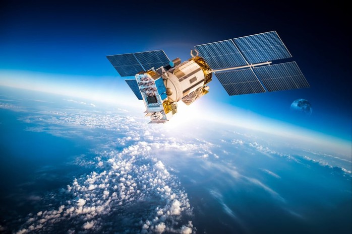 Trung Quốc sắp tung gần 13.000 vệ tinh đấu với Starlink của tỉ phú Elon Musk? - Ảnh 1.