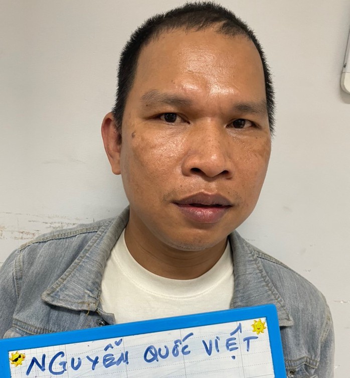 Bắt giữ “Việt hồ lô”, giang hồ cộm cán tại Bến xe TP Đà Nẵng - Ảnh 1.