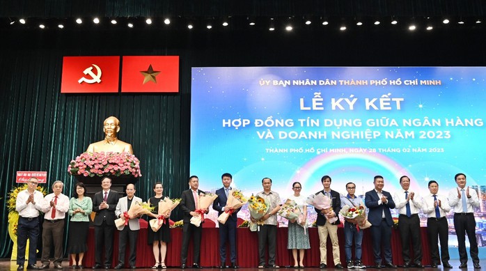 SAIGONBANK tham gia Hội nghị kết nối Ngân hàng – Doanh nghiệp năm 2023 - Ảnh 1. SAIGONBANK tham gia Hội nghị kết nối Ngân hàng – Doanh nghiệp năm 2023 - Ảnh 1.