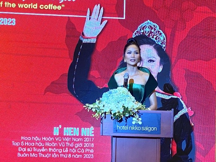 Hoa hậu H’Hen Niê làm đại sứ Lễ hội Cà phê Buôn Ma Thuột lần 8 - Ảnh 2.