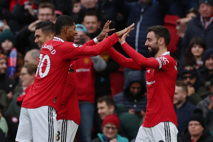 Thắng chật vật Crystal Palace, Man United vào Top 3 Ngoại hạng Anh - Ảnh 3. Thắng chật vật Crystal Palace, Man tỷ lệ kèo nhà cái malaysia vào Top 3 Ngoại hạng Anh - Ảnh 3.