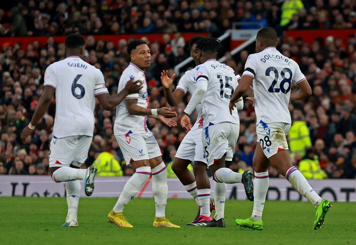 Thắng chật vật Crystal Palace, Man United vào Top 3 Ngoại hạng Anh - Ảnh 7. Thắng chật vật Crystal Palace, Man tỷ lệ kèo nhà cái malaysia vào Top 3 Ngoại hạng Anh - Ảnh 7.
