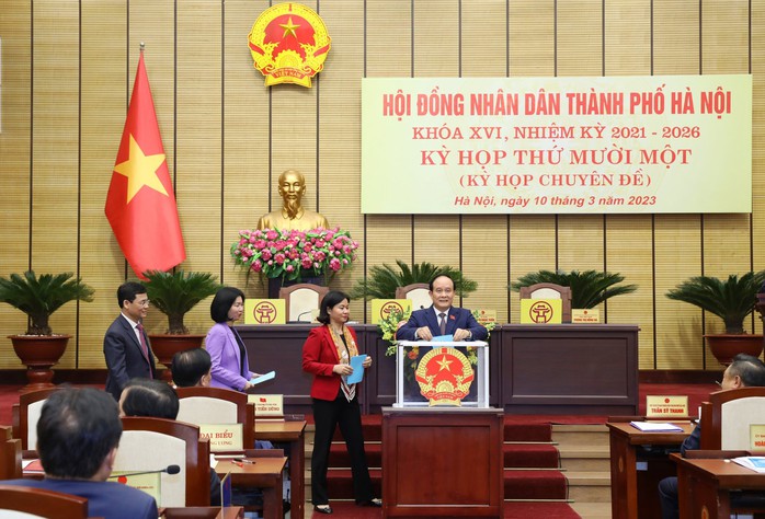 Hà Nội có tân nữ Phó Chủ tịch UBND TP 51 tuổi - Ảnh 3.