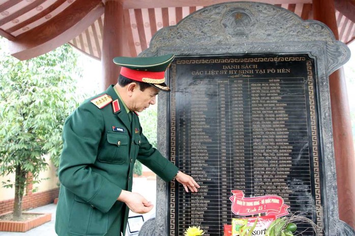 Bộ trưởng Bộ Quốc phòng thăm và làm việc tại Đồn Biên phòng Pò Hèn - Ảnh 2.