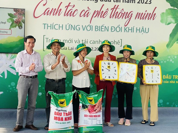 Phân bón Bình Điền đồng hành Lễ hội Cà phê Buôn Ma Thuột lần thứ 8 - Ảnh 4. Phân bón Bình Điền đồng hành Lễ hội Cà phê Buôn Ma Thuột lần thứ 8 - Ảnh 4.