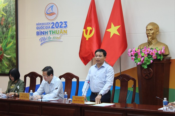 Bộ trưởng Bộ GTVT làm việc với Bình Thuận về 2 dự án cao tốc - Ảnh 1.