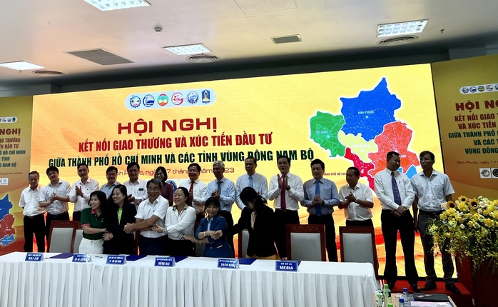 Phó Chủ tịch UBND TP HCM Võ Văn Hoan: Doanh nghiệp OCOP đã được hỗ trợ hay phải tự bơi? - Ảnh 5.