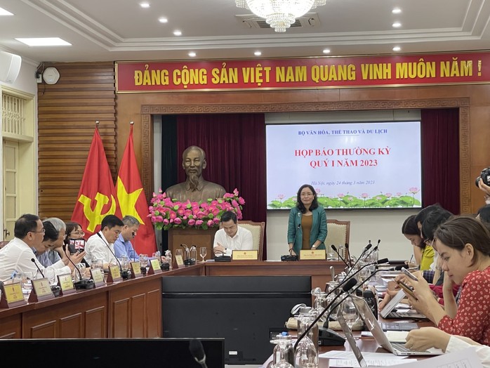 Rối với cổ phần hóa Hãng phim Truyện Việt Nam - Ảnh 1.
