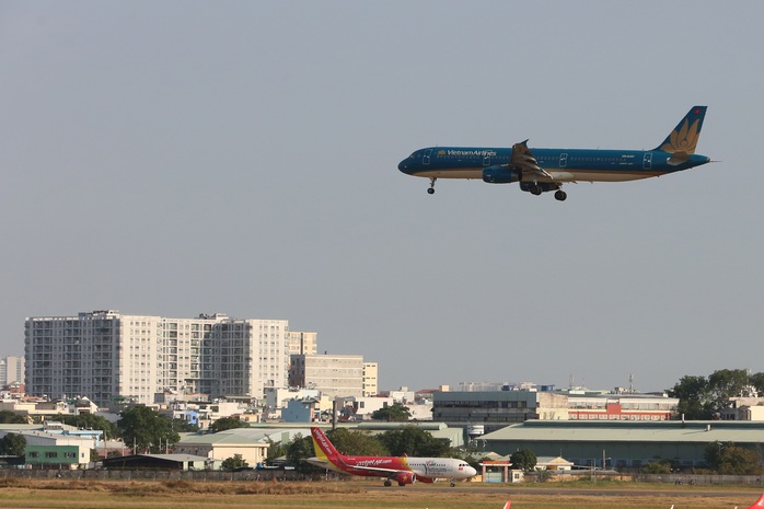 Lập đoàn kiểm tra việc điều phối slot bay tại Nội Bài, Tân Sơn Nhất và Đà Nẵng - Ảnh 1.