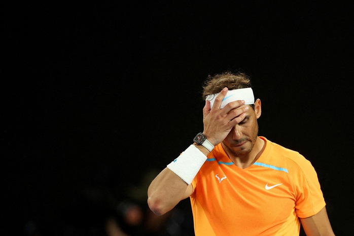 Vua sân đất nện Rafael Nadal rơi khỏi Top 10 thế giới - Ảnh 2.