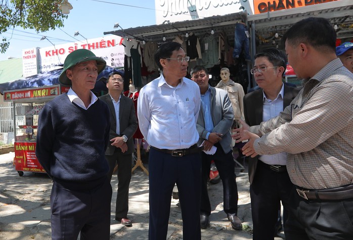Chủ tịch tỉnh Lâm Đồng kiểm tra dự án giao thông bất động gần 1 năm - Ảnh 2.
