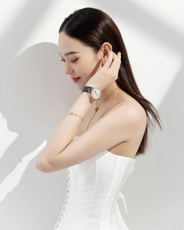 Dàn mỹ nhân Việt khoe sắc trước thềm 8-3 - Ảnh 14. Dàn mỹ nhân Việt tỷ lệ kèo nhà cái 88 sắc trước thềm 8-3 - Ảnh 14.